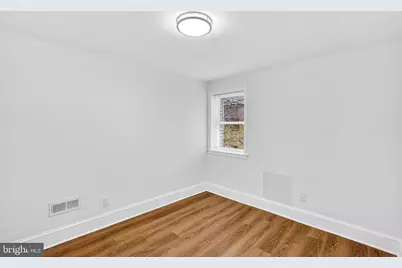 1821 E Oakdale Street, Philadelphia, PA 19125 - Photo 17