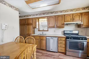 552 Overlook Rd, Philadelphia, PA 19128 - Photo 11