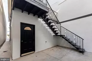 2504 E York St, Philadelphia, PA 19125 - Photo 21