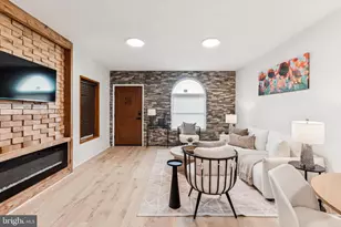 2504 E York St, Philadelphia, PA 19125 - Photo 31