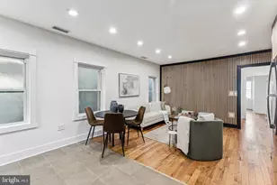 2504 E York St, Philadelphia, PA 19125 - Photo 7