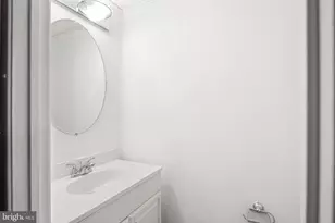 9838 Bonner St, Philadelphia, PA 19115 - Photo 11