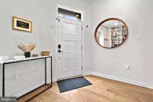 807 S 6th St, Philadelphia, PA 19147 - Photo 15