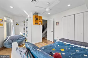 807 S 6th St, Philadelphia, PA 19147 - Photo 35