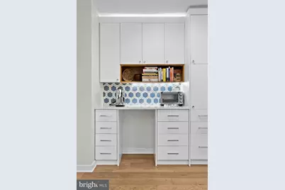 807 S 6th Street, Philadelphia, PA 19147 - Photo 9