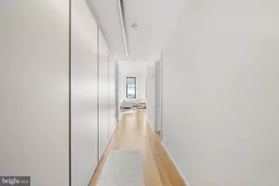 210 W Washington Square, Philadelphia, PA 19106 - Photo 5