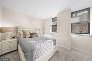 210 W Washington Square, Philadelphia, PA 19106 - Photo 33