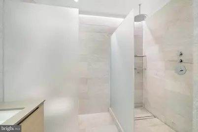 210 W Washington Square #6SW, Philadelphia, PA 19106 - Photo 31