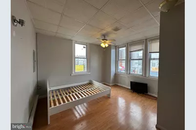 2215 S 7th Street, Philadelphia, PA 19148 - Photo 5