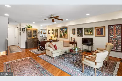 214 N 22nd Street #9B, Philadelphia, PA 19103 - Photo 5