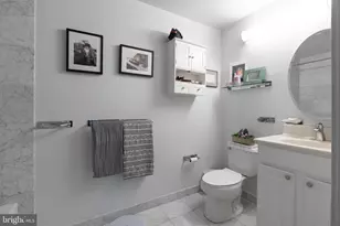 1500 Chestnut St, Philadelphia, PA 19102 - Photo 19