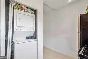 2606 W Girard Ave, Philadelphia, PA 19130 - Photo 17