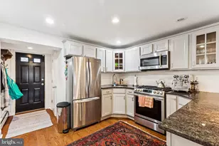 2431 Christian St, Philadelphia, PA 19146 - Photo 15