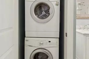 2431 Christian St, Philadelphia, PA 19146 - Photo 25