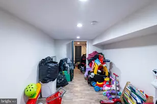 1939 S 21st St, Philadelphia, PA 19145 - Photo 19