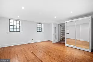 1008 Spruce St, Philadelphia, PA 19107 - Photo 17