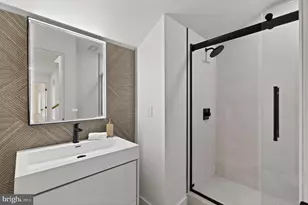 1923 Manning St, Philadelphia, PA 19103 - Photo 41