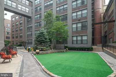 1100 S Broad Street #106A, Philadelphia, PA 19146 - Photo 17