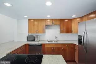 1100 S Broad St, Philadelphia, PA 19146 - Photo 5