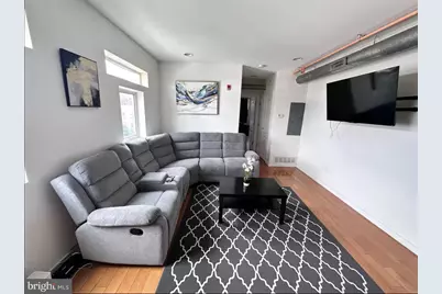 117 W Girard Avenue #1, Philadelphia, PA 19123 - Photo 3