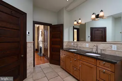 2115 Pine Street, Philadelphia, PA 19103 - Photo 29