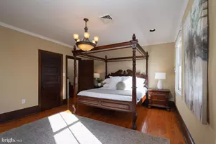 2115 Pine St, Philadelphia, PA 19103 - Photo 25