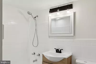 2101 Chestnut Street #326, Philadelphia, PA 19103 - Photo 17