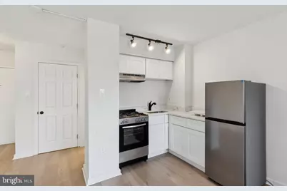 2101 Chestnut Street #326, Philadelphia, PA 19103 - Photo 11