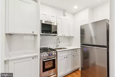 2101 Chestnut Street #721, Philadelphia, PA 19103 - Photo 3