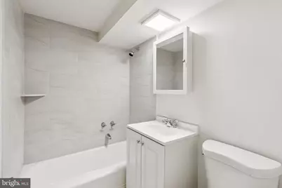 2101 Chestnut Street #721, Philadelphia, PA 19103 - Photo 15