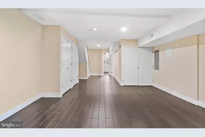 924 S 11th Street #101, Philadelphia, PA 19147 - Photo 17