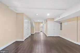 924 S 11th St, Philadelphia, PA 19147 - Photo 17