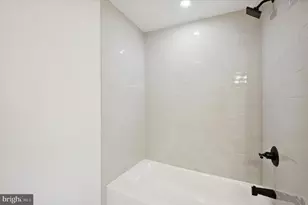 1528 Manton St, Philadelphia, PA 19146 - Photo 21