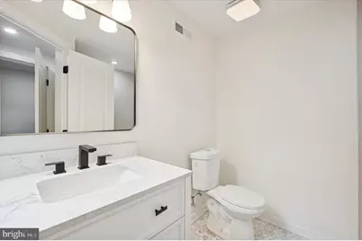 1528 Manton Street, Philadelphia, PA 19146 - Photo 19