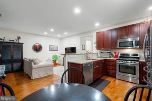 407 Regatta Dr, Philadelphia, PA 19146 - Photo 13