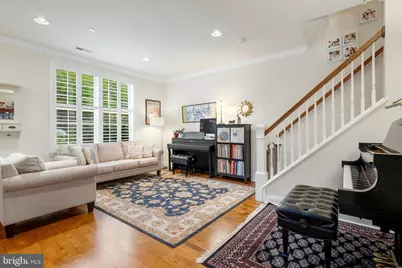 407 Regatta Drive, Philadelphia, PA 19146 - Photo 1