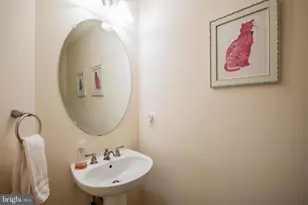 407 Regatta Dr, Philadelphia, PA 19146 - Photo 25