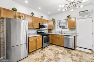 2335 S Chadwick St, Philadelphia, PA 19145 - Photo 7