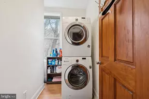 1632 Brown St, Philadelphia, PA 19130 - Photo 17