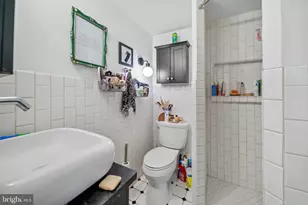 9 Bristow Pl, Philadelphia, PA 19123 - Photo 7