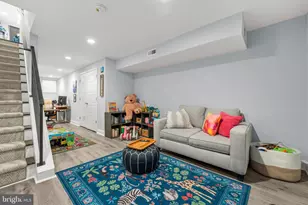 1227 Latona St, Philadelphia, PA 19147 - Photo 35