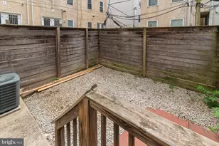 1702 Fontain St, Philadelphia, PA 19121 - Photo 15