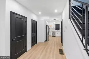 1938 Annin St, Philadelphia, PA 19146 - Photo 7