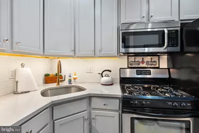 2707 Swain Street, Philadelphia, PA 19130 - Photo 15