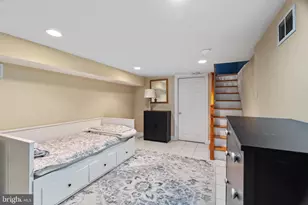 2707 Swain St, Philadelphia, PA 19130 - Photo 29