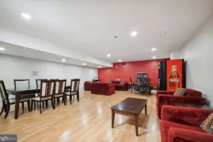 1324 Locust St, Philadelphia, PA 19107 - Photo 15