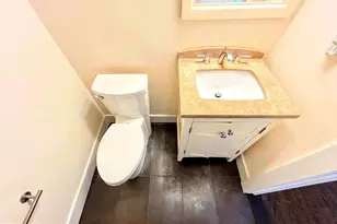 1538 Ogden St, Philadelphia, PA 19130 - Photo 9