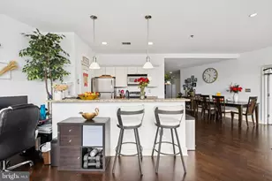 201 N 8th St, Philadelphia, PA 19106 - Photo 7