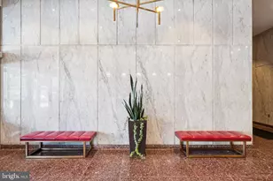 201 N 8th St, Philadelphia, PA 19106 - Photo 27