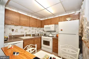 3539 Oakhill Rd, Philadelphia, PA 19154 - Photo 9